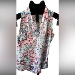 New Mercer & Madison Women’s Floral Blouse